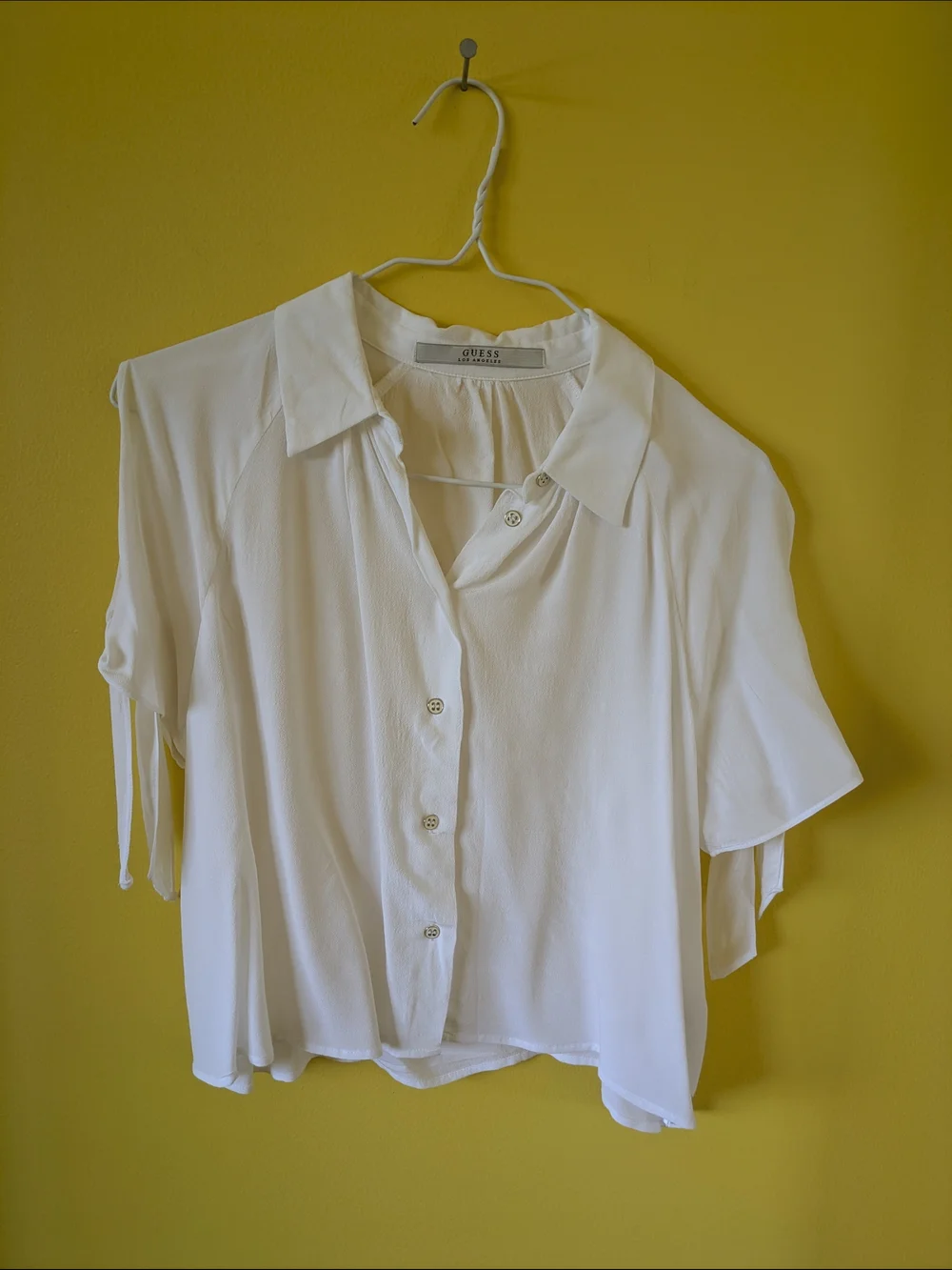 GUESS White Button-Front Short Sleeve Blouse - Picture 3 of 8